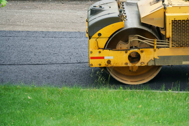 Best Driveway Paving Contractor  in Hide A Way Lake, MS